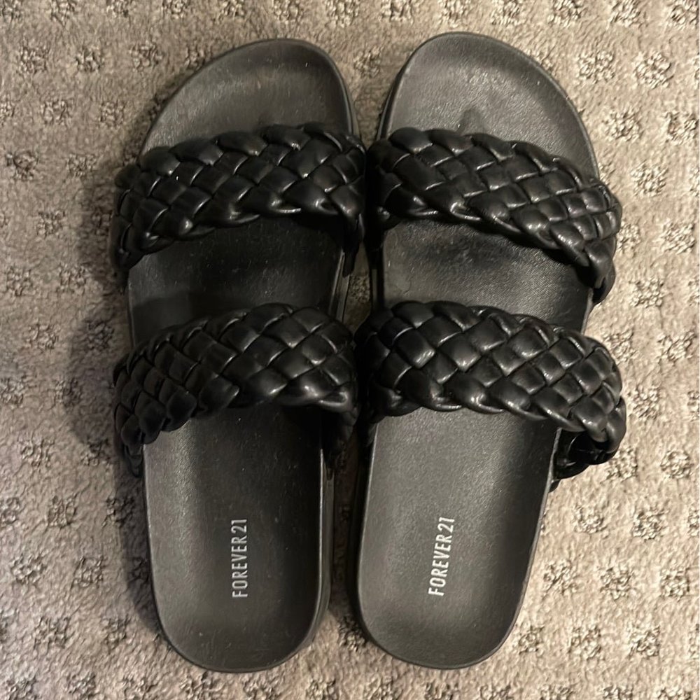 Forever 21 slip on sandal